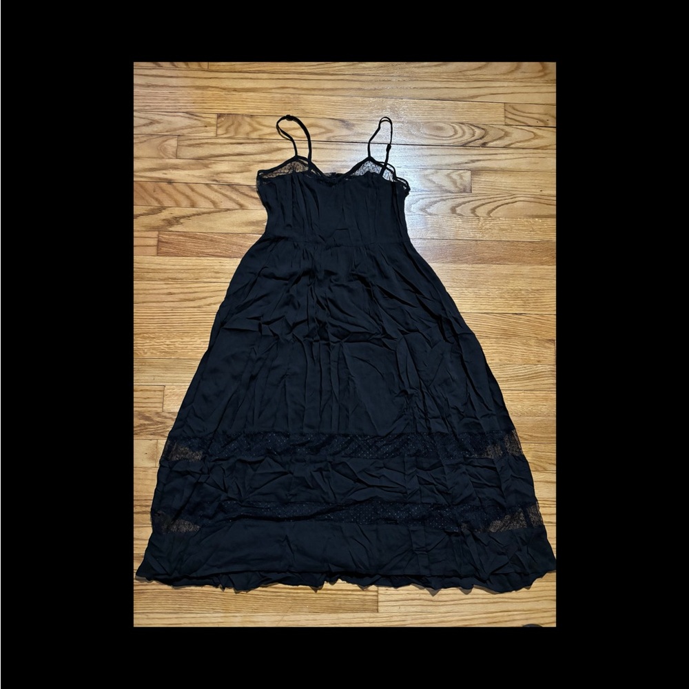 Caren Forbes black midi spaghetti strap dress with lace detailing size Small